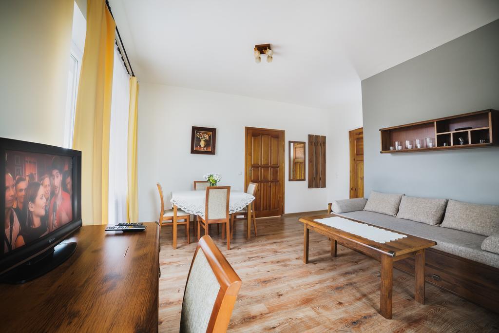 Biala Akacja Resort & Business プルドニク エクステリア 写真